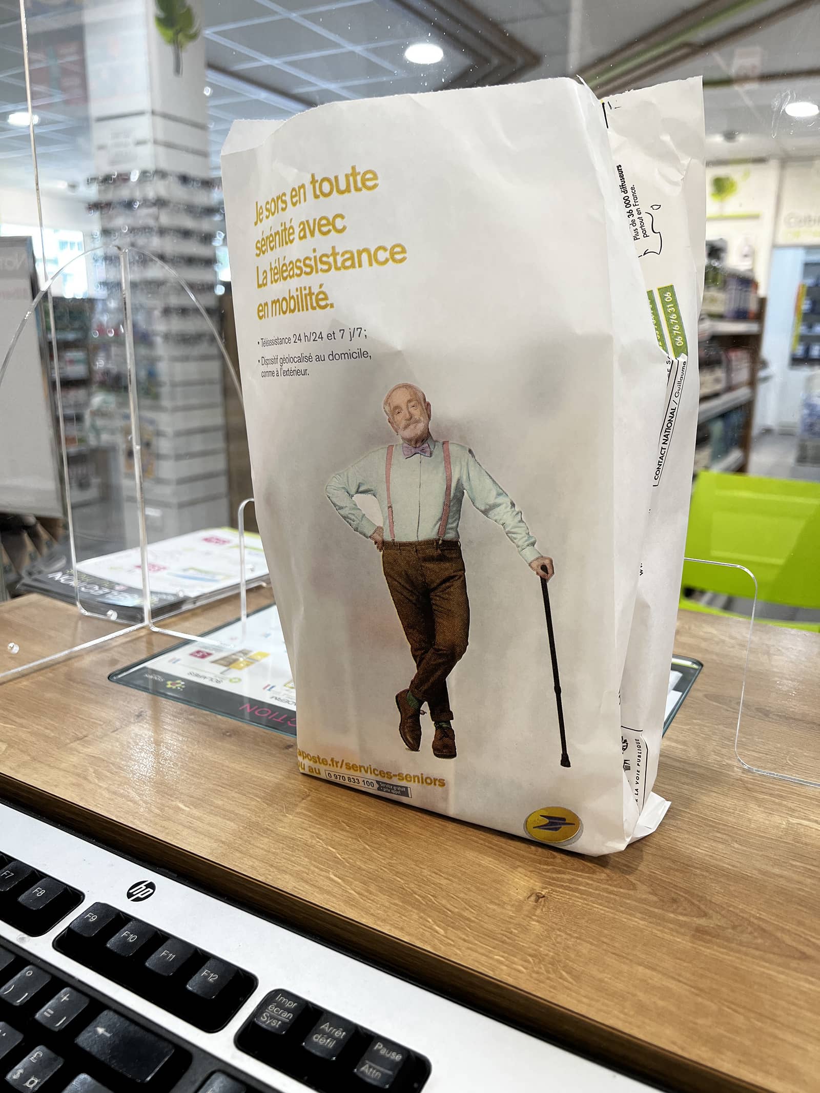 Autocrea sachet pharmacie publicitaire La Poste